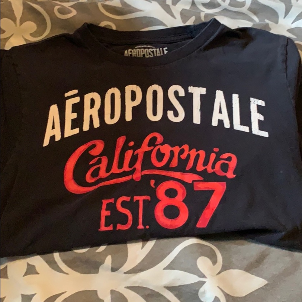 🛍SALE Aeropostale size medium t-shirt